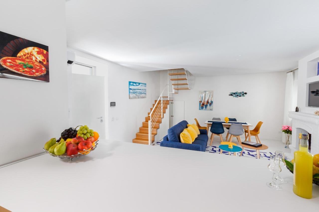 Estate4Home - Leucosia Сорренто Экстерьер фото